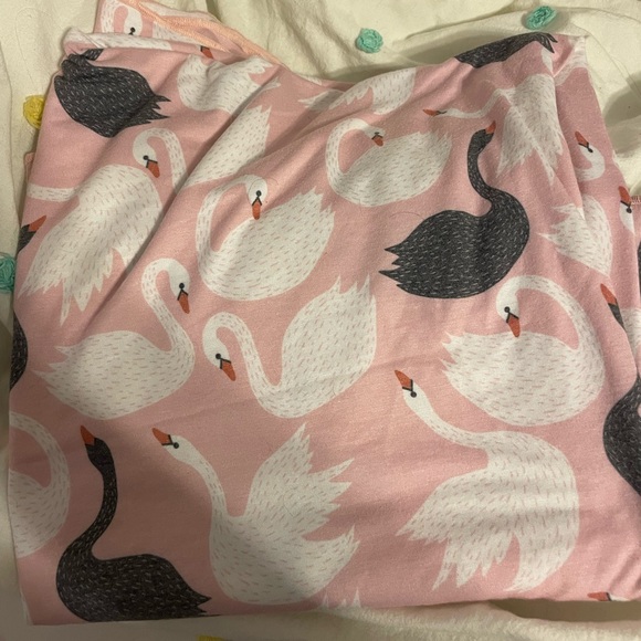 Rags swan swaddle - Picture 1 of 1